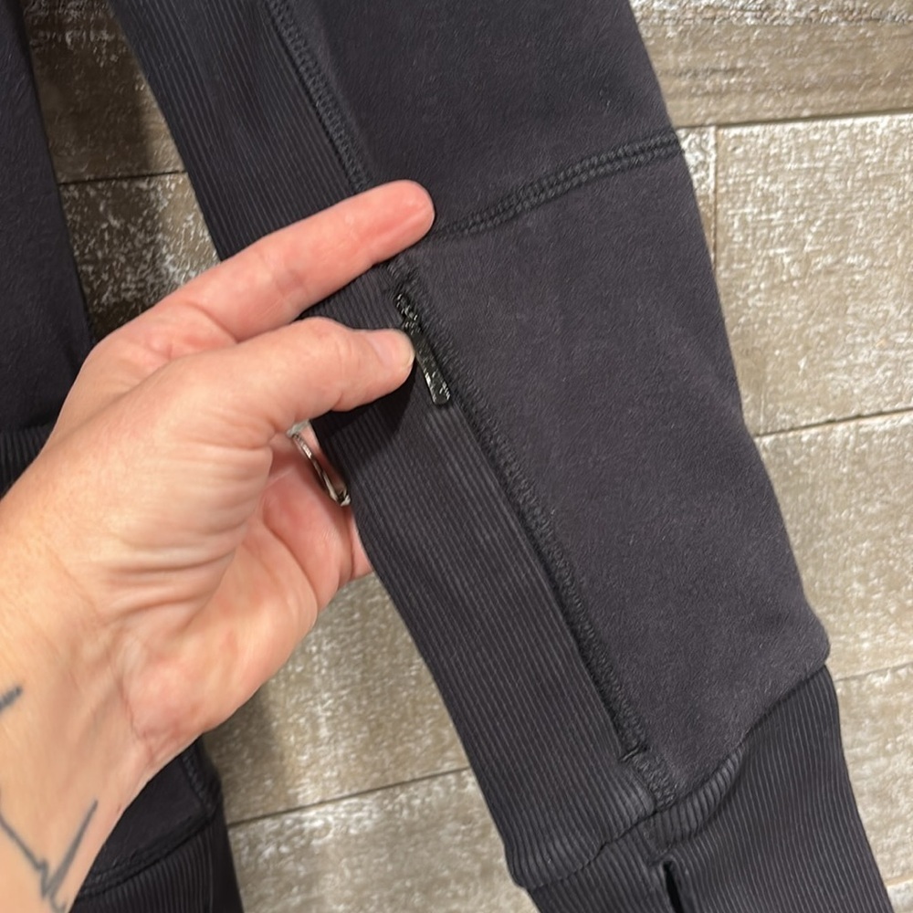 Athleta black hoodie size XS - Picture 5 of 12